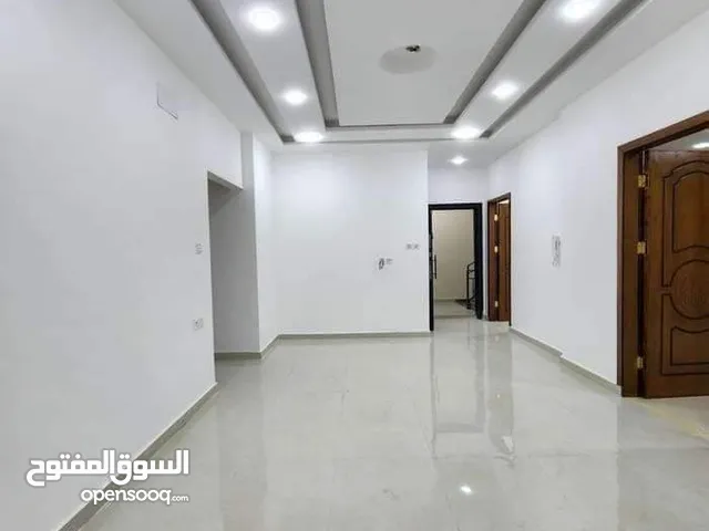 130 m2 4 Bedrooms Apartments for Sale in Aqaba Al Sakaneyeh 5