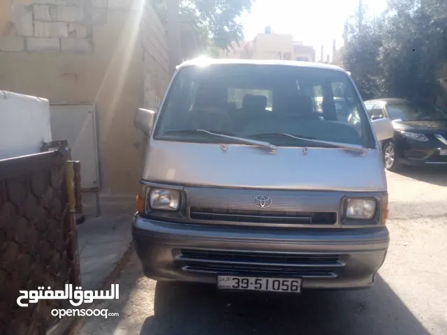 Used Toyota Hiace in Amman