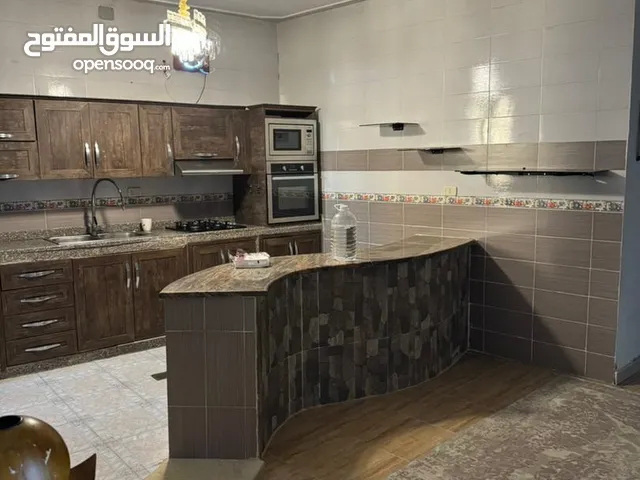 120 m2 3 Bedrooms Villa for Rent in Tripoli Al-Sidra