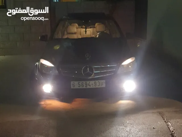 سياره بحاله ممتازه بحاجه لمطور وراكب عليها مطور جديد بس ما برخص عسياره سعر السياره بسوق اكتر من هيك