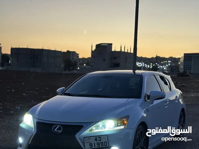 كرت ابيض لكزس ct f sport 2015 اصلي السيارة بحالة الوكالة بسم الله ماشاء الله وصيانه دوريّة