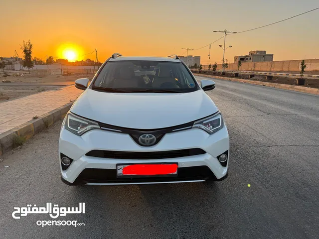 Used Toyota RAV 4 in Amman