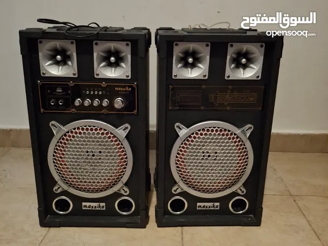 سماعات ودي جي مع صبيه