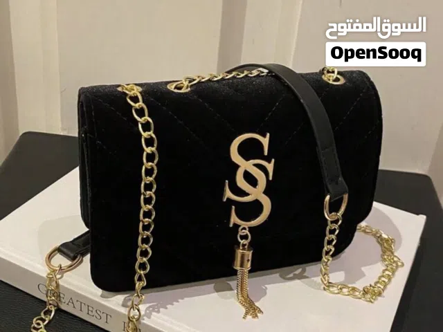 جنطه جديدة سوده