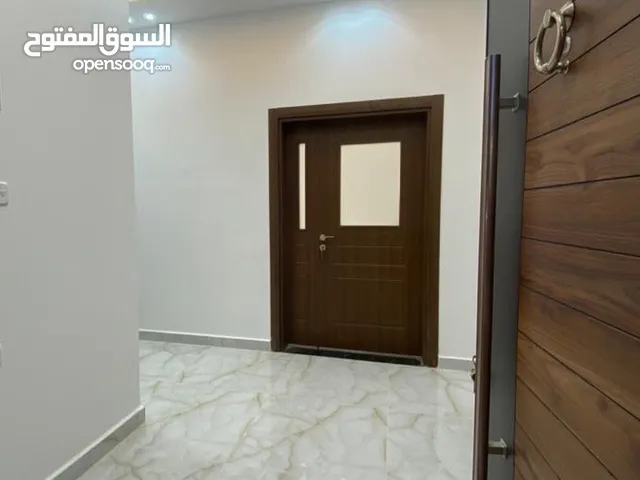 290 m2 3 Bedrooms Villa for Sale in Benghazi Al Nahr Road