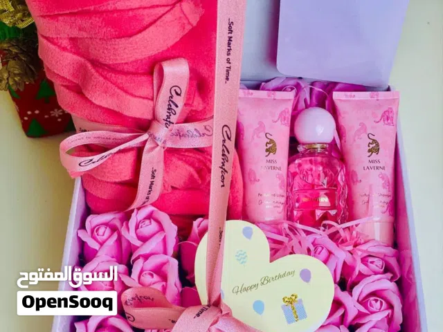 متجر هيلينور جديدنا: بوكسات هداية سيروم أنوا ومرطبات عالمية أناقة وجمال بمكان واحد. احجزي ودللي