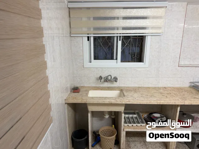للايجار الشهري زوجين  او موظفين او طالبات
