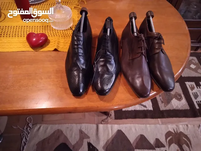45 Casual Shoes in Al Karak