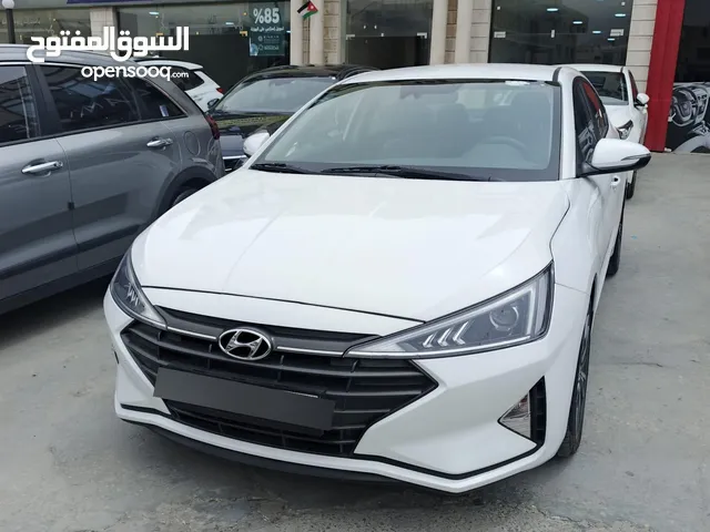 Used Hyundai Avante in Amman