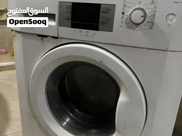 غسال بيكو مستعملة بحاجة صيانة فيها صدا شغالة بس بتطلع ريحة شعط عند التنشيف