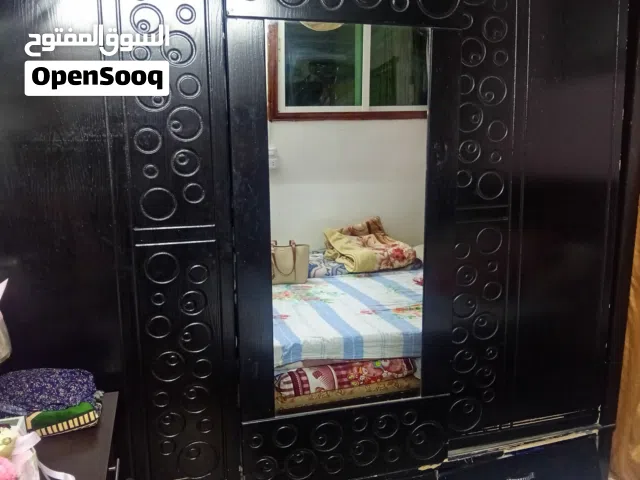 خزانه ملابس للبيع