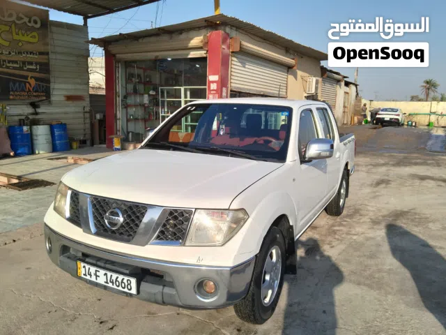 2012, نيسان, نافارا, SE
