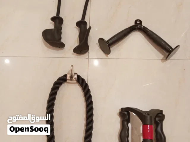 للبيع اكسسوارات رياضية كمال أجسام لتمرين الضهر والتراي والباي والاكتاف جديدة