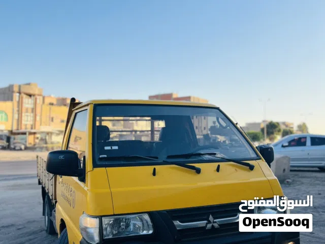 2015 ميتسوبيشي ديليكا