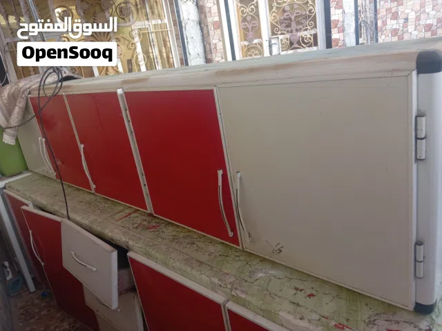 كاونتر مستخدم تنومه خلف محكمه