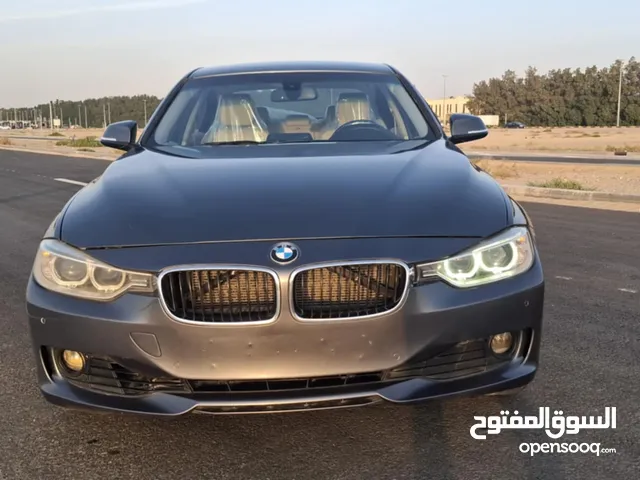 BMW 320i 2011 خليجي