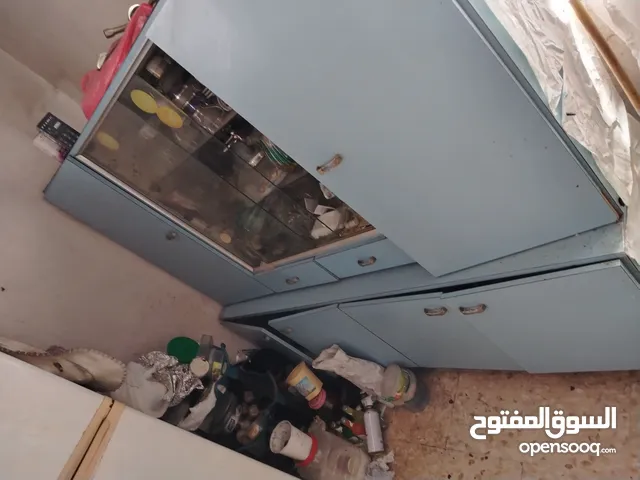 بوفيه وطاولات للبيع