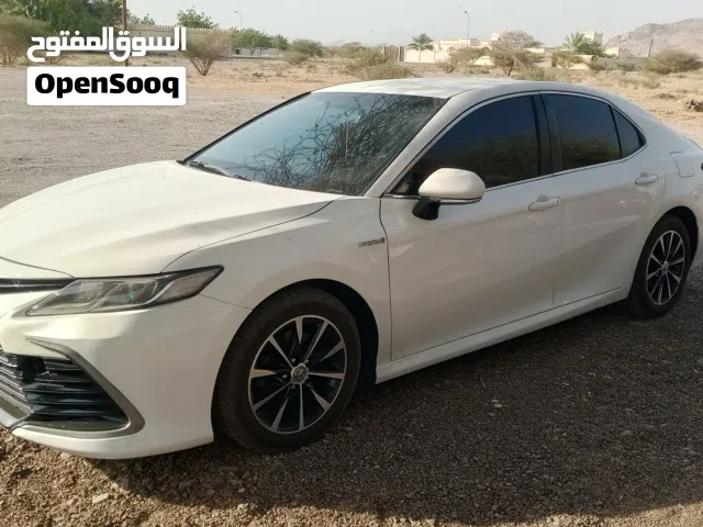 2022 تويوتا كامري LE