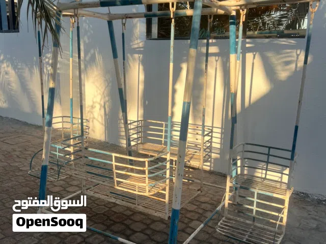 للبيع مرجوحه بحاله جيده مابيها اي كسر