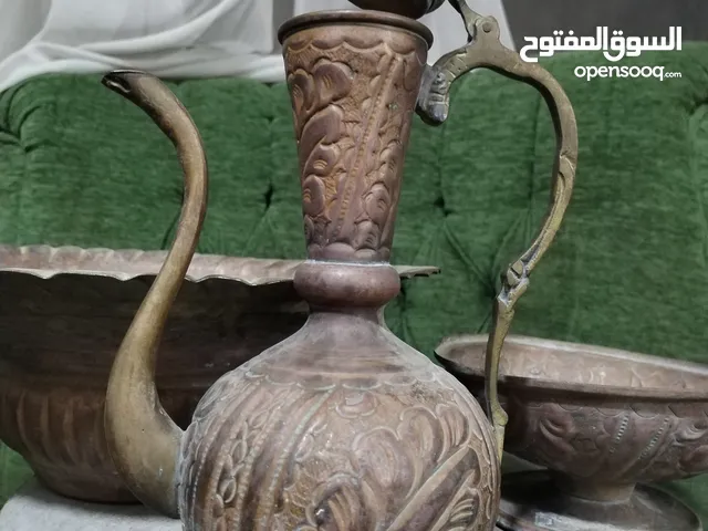 للبيع – طقم نحاسي عثماني تراثي فاخر طقم فاخر من النحاس المصنوع يدوياً على الطراز العثماني الكلاسيكي