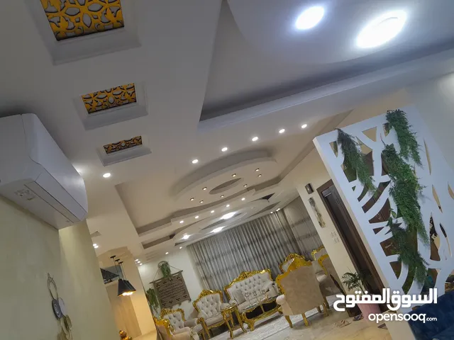 550m2 More than 6 bedrooms Villa for Sale in Irbid Aydoun