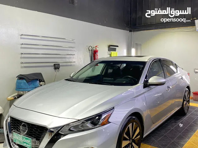 Nissan Altima 2020 in Muscat