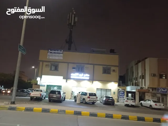 Unfurnished Yearly in Al Riyadh As Suwaidi