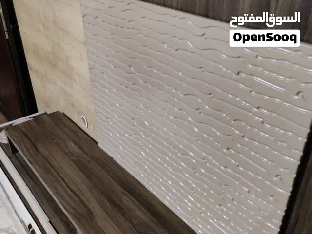 مكتبه لوضع التلفزيون مع اناره LED على لاطراف
