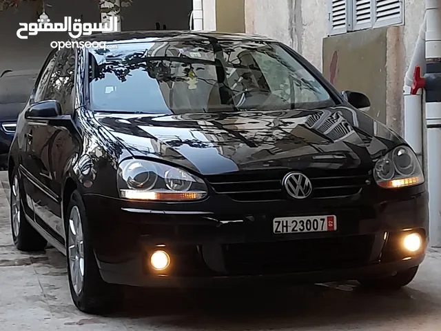 Volkswagen Golf 2009 in Tripoli