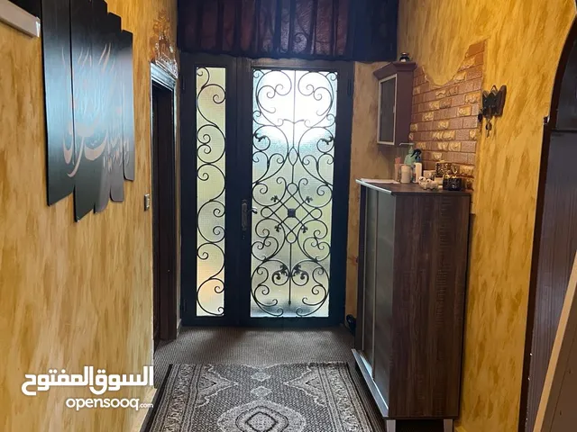 200m2 3 Bedrooms Townhouse for Sale in Zarqa Al Hashemieh
