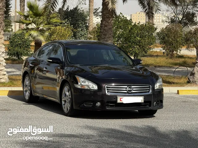 For Sale: 2012 Nissan Maxima (Black)