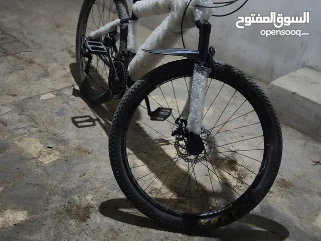 سيكل المنيوم كامل صحراوي جديد كرت مستخدم اربعه اشهر فقط جديد كل شي في جديد