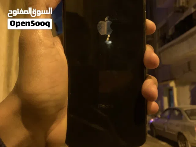 آيفون 8+ 64قيقا بتارية 78