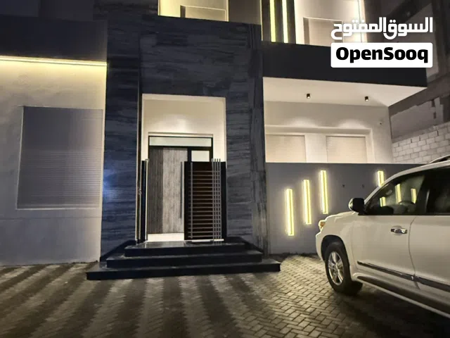 400 m2 4 Bedrooms Apartments for Rent in Al Jahra Matla'