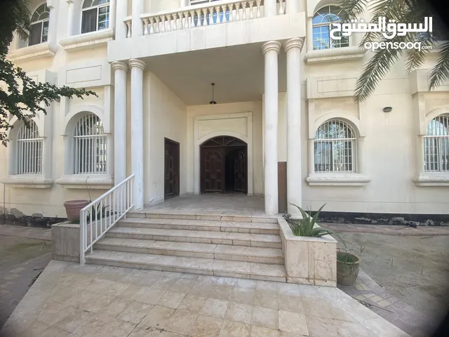 500 m2 4 Bedrooms Villa for Rent in Manama Hoora
