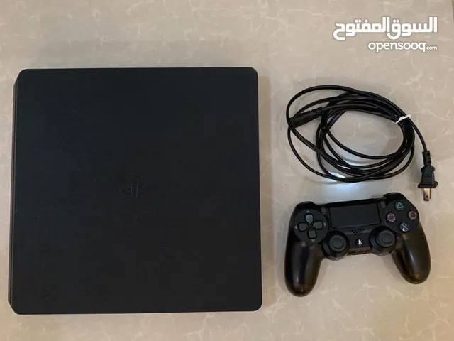 ps4 slim with controller بلاي ستيشن 4 سلم