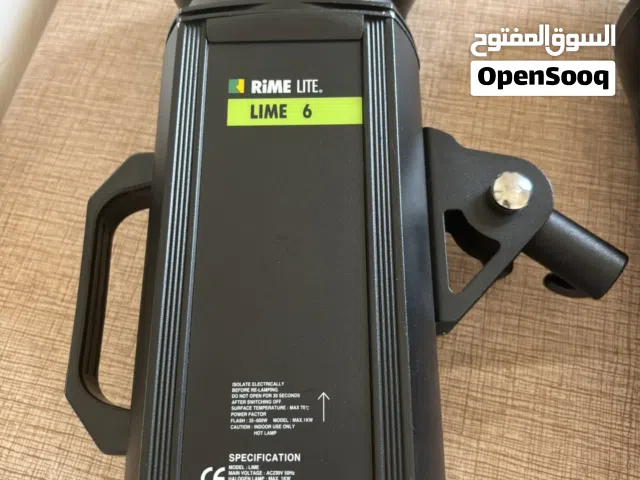 معدات تصوير نظيفه