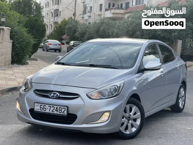2017 هيونداي اكسنت Limited