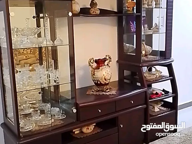 مكتبة نضيفة نضيفة