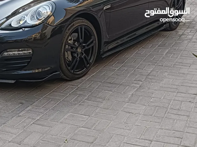 Porsche Panamera S 2011 (V8 Sport Plus Edition)