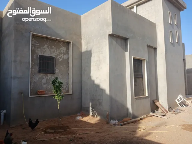220 m2 4 Bedrooms Townhouse for Sale in Tripoli Alswani