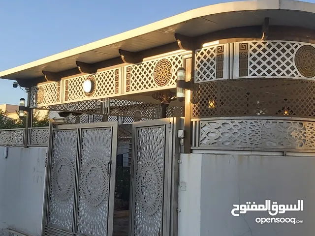 240 m2 2 Bedrooms Townhouse for Sale in Erbil Other