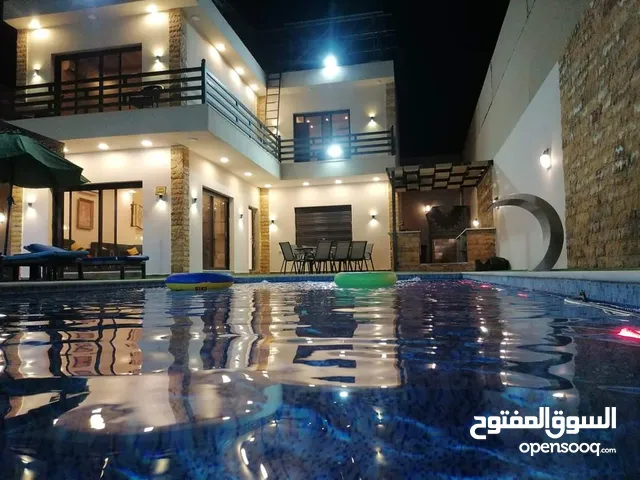 4 Bedrooms Chalet for Rent in Jordan Valley Al Rama