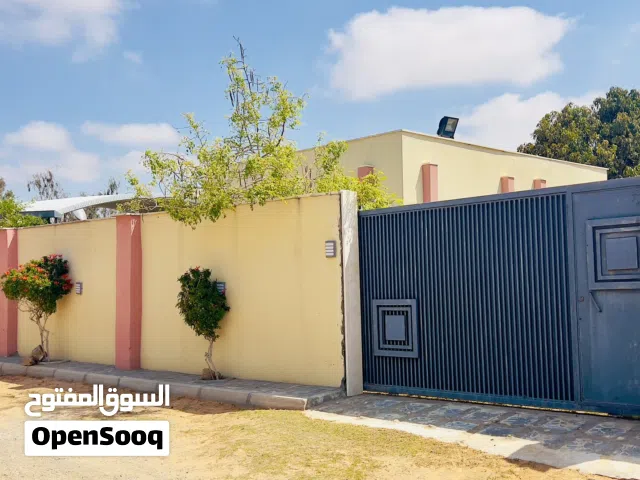 2 Bedrooms Farms for Sale in Tripoli Al-Baesh