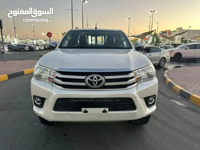 Toyota Hilux DLX in Sharjah