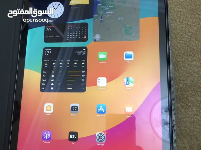 Apple iPad pro 5 128 GB in Amman