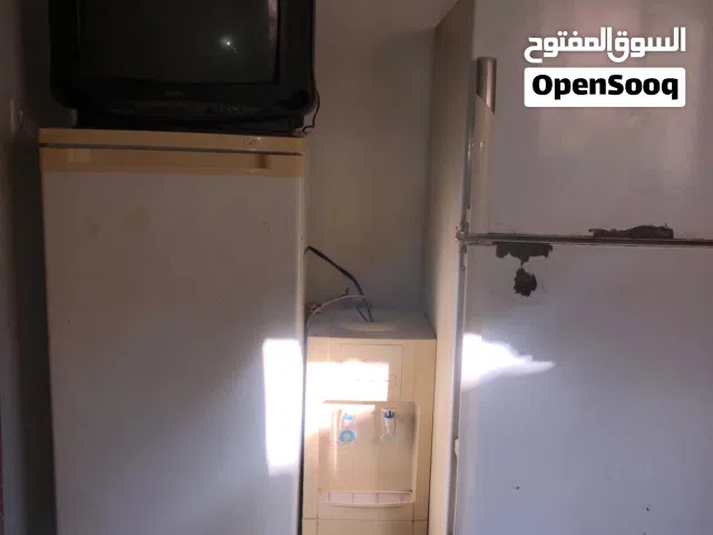 ثلاجه دايو شغالة وفريزر سامكس بحاجة لغاز وكولر سامكس شغال