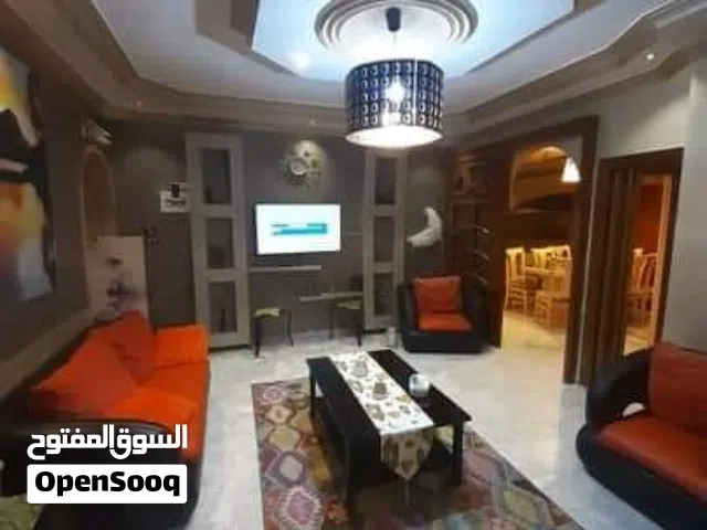 شقة مفروشة للإيجار طابق ارضي مدخل مستقل، سوبر ديلوكس في ضاحية الياسمين موقع مميز قرب كوريدور عبدون
