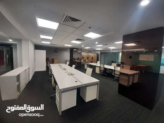 مكتب ادارى للايجار مفروش بالكامل على شارع التسعين مباشرة 455متر داخل مبنى ادارى