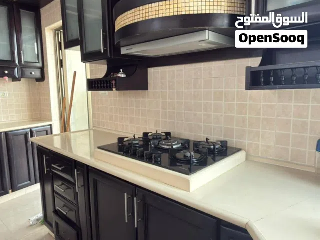170 m2 3 Bedrooms Apartments for Rent in Ramallah and Al-Bireh Ein Musbah
